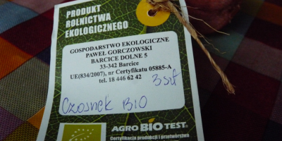Venderé ajo orgánico con un certificado actual de Agrobiotest.