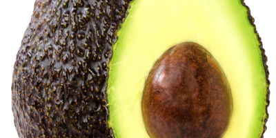 El aguacate es rico en alimentos, una sección de