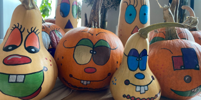 Venderé calabazas pintadas como en la imagen, varios tamaños,