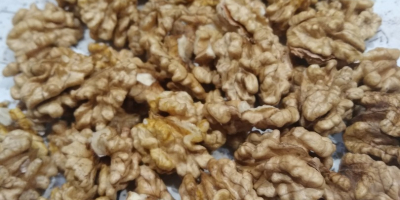 Venderé nueces partidas de este año, muy ricas, con