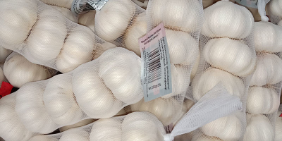 Tenemos ajos blancos puros a la venta