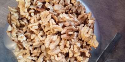 Nueces sin cáscara de este año, precio 25 PLN