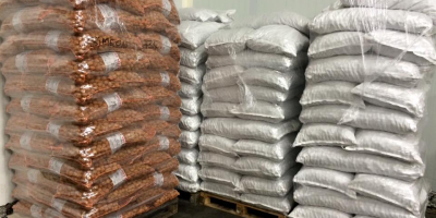 Hola, ofrecemos permanentemente nueces, salsas variadas, nueces con cáscara