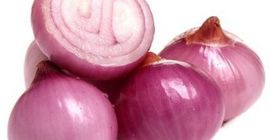 Cebollas rojas, amarillas y blancas frescas Producto: Cebollas frescas