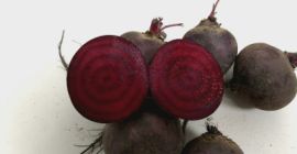 Venta, remolacha roja. Origen España Tamaño 60 / 80,80