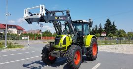 Claas Arion 610 El tractor Claas Arion 610 está
