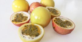 Ofrecemos la mejor pulpa de maracuyá (fresca o congelada).