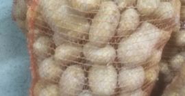 Venderé patatas tiernas, variedad vineta poco fertilizada.