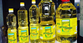 podemos suministrar un &#39;aceite de girasol refinado y crudo.