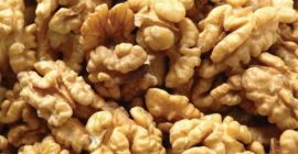 Ofrecemos a la venta grandes cantidades de nueces frescas