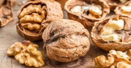 Compramos una nuez para la pelea. Trabajamos en las