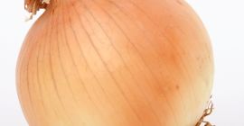 cebolla amarilla, calibre 60-100 mm, origen: Egipto, bolsas (1250