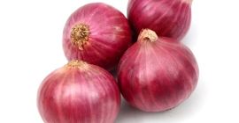 Las cebollas rojas orgánicas alivian diversas enfermedades, como el