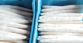 Produzco espárragos blancos y verdes. Disponibles en grandes cantidades